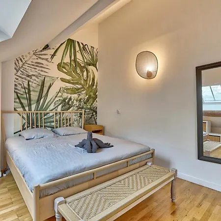 Duplex Lumineux & Calme - Le Marais Proche Metro 8 - Jungle Loft Apartmán Paříž