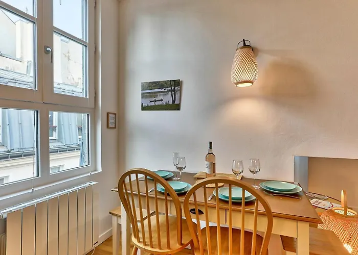 Duplex Lumineux & Calme - Le Marais Proche Metro 8 - Jungle Loft